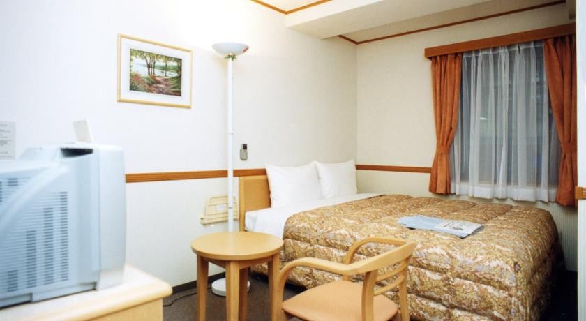 Toyoko Inn Hokkaido Sapporo-Eki Minami-Guchi Exterior foto